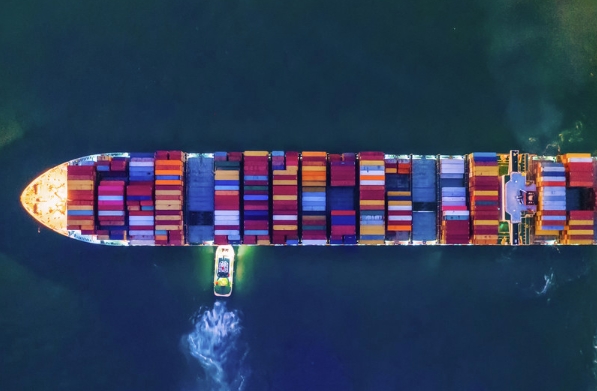 寧波海運貨代以其獨特的區位優勢，為貿易伙伴打開了全球貿易大道